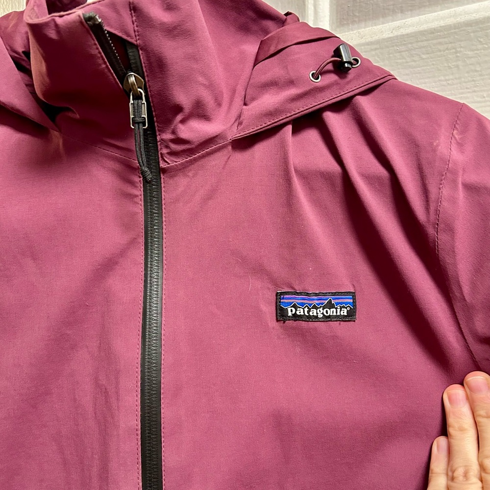 Patagonia Women's Burgundy Ski Jacket - H2No - Picture 4 of 5